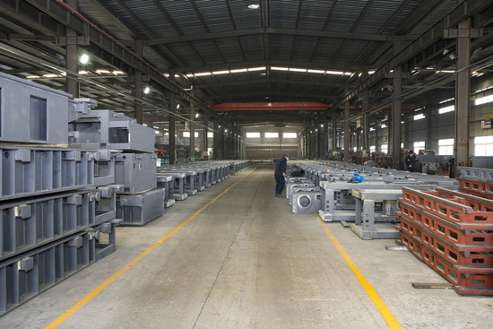 SELF-PRODUCED ACCESSORIES WAREHOUSE